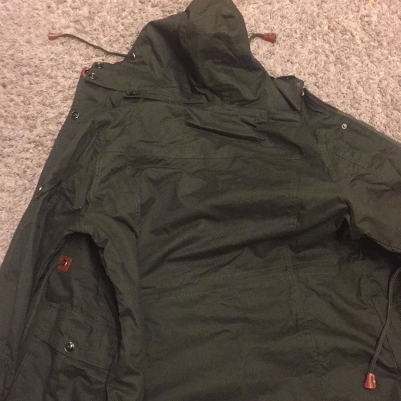 Coat - Picture 3 of 3